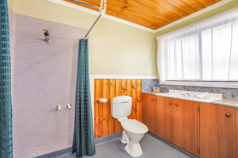 Kellraine Holiday Units - Accommodation in Bendigo 2