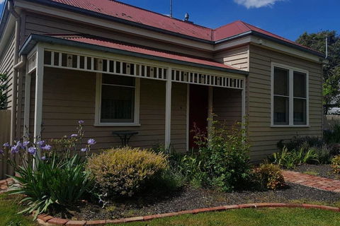 Kenmaur Cottage - Accommodation in Bendigo 1