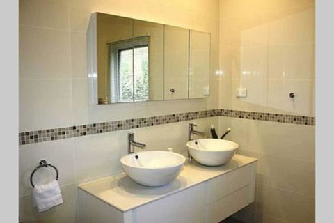 Kenmaur Cottage - Accommodation in Bendigo 2