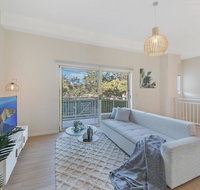 KOZYGURU MARSFIELD WALK TO MACQUARIE UNIVERSITY 3 BEDROOM NMA094 - Accommodation in Bendigo