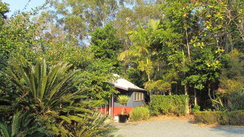 Lake Russell Lakeside Retreat - Accommodation in Bendigo 1
