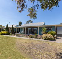 Lakeview - Waterviews on Newlands Arm - Accommodation in Bendigo