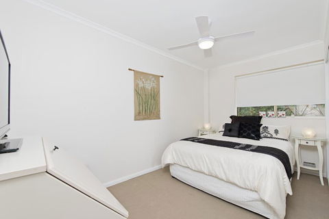 Laze Dayz At Lighthouse - Studio With Shared Pool - Accommodation in Bendigo 2