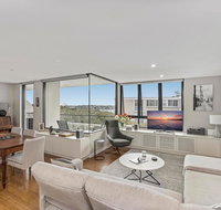 Light filled apartment with sweeping harbour views - Accommodation in Bendigo