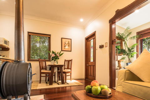 Lillypilly's Cottages & Day Spa - Accommodation in Bendigo 3
