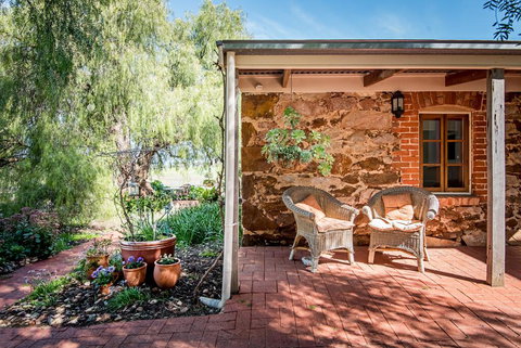 Lucy's Cottage - Accommodation in Bendigo 0