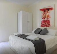 M102 Studio Gem in West Perth Free Tranzit Zone - Accommodation in Bendigo