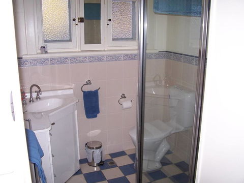 MacDonnell House Naracoorte - Accommodation in Bendigo 0