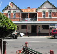 Maclean Hotel - Accommodation in Bendigo