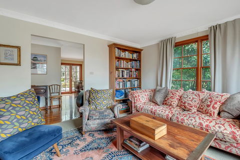 Malvern Mountain Retreat & Pets Welcome - Accommodation in Bendigo 3