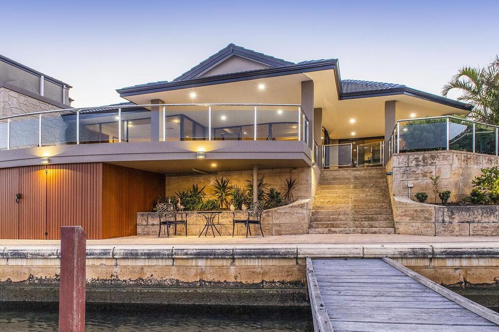 Madora Bay WA Accommodation in Bendigo