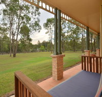Merewether Homestead with Pool and Family friendly - Accommodation in Bendigo