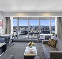 Meriton Suites Herschel Street - Accommodation in Bendigo