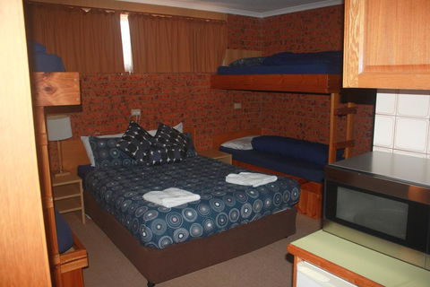 Merrijig Motor Inn - Accommodation in Bendigo 3