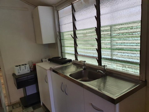 Meyenburg Unit 1 - Accommodation in Bendigo 2