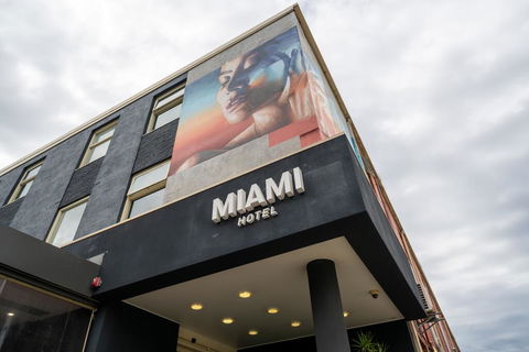 Miami Hotel Melbourne - Accommodation in Bendigo 0