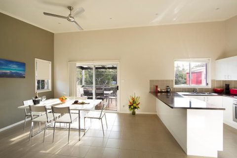 Middle Rock Holiday Resort - Accommodation in Bendigo 1