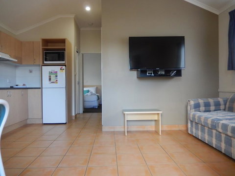 Middle Rock Holiday Resort - Accommodation in Bendigo 2