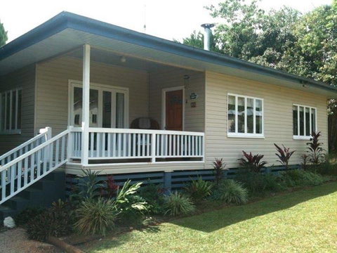 Miss Bullens Cottage - Accommodation in Bendigo 2