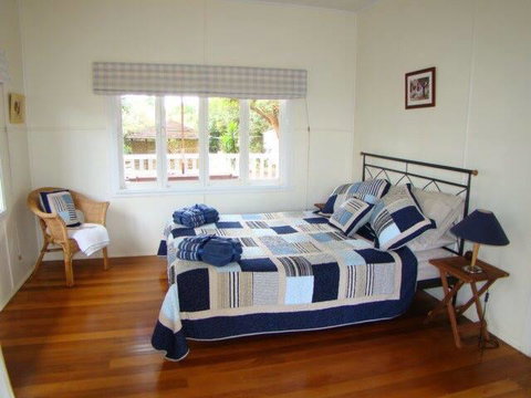 Miss Bullens Cottage - Accommodation in Bendigo 0