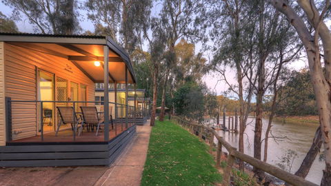 Moama Riverside Holiday Park - Accommodation in Bendigo 2