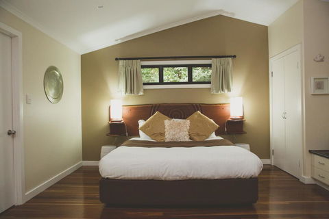 Montague's Of Montville - Accommodation in Bendigo 3