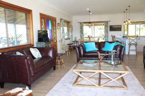 Montville House On The Hill - Accommodation in Bendigo 0