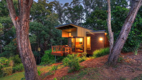 Montville Ocean View Cottages - Accommodation in Bendigo 0