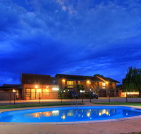 Motel Meneres - Accommodation in Bendigo
