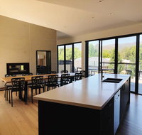 Mountain Mist Retreat - 4 Bedrooms - Accommodation in Bendigo