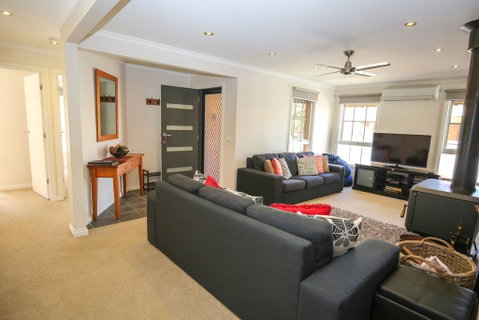 Mountview On Mountbatten - Accommodation in Bendigo 3