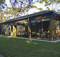 Myer House - Accommodation in Bendigo