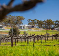 Neagles Retreat Villas - Accommodation in Bendigo