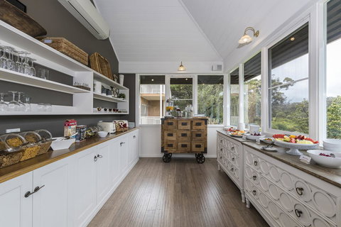 Grand Mercure Basildene Manor - Accommodation in Bendigo 12