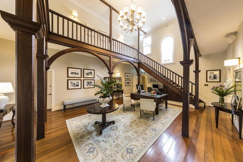 Grand Mercure Basildene Manor - Accommodation in Bendigo 2