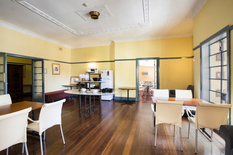 Captain Stirling Hotel - Accommodation in Bendigo 13