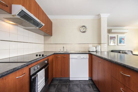 Subiaco Village 20 - Accommodation in Bendigo 8