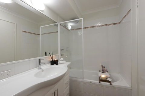 Hillarys Marina Apartment - Accommodation in Bendigo 28