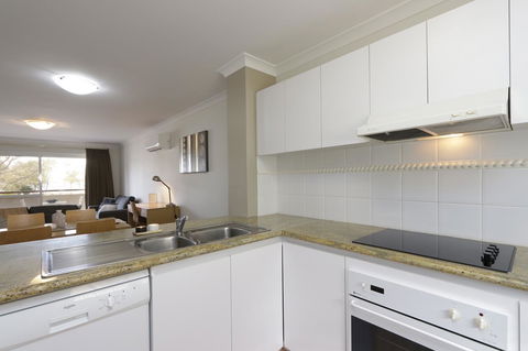 Hillarys Marina Apartment - Accommodation in Bendigo 13