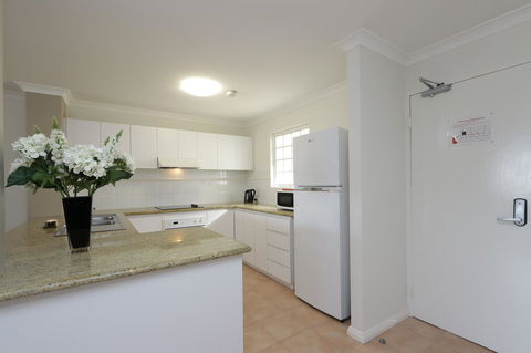 Hillarys Marina Apartment - Accommodation in Bendigo 15