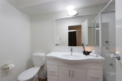 Hillarys Marina Apartment - Accommodation in Bendigo 29