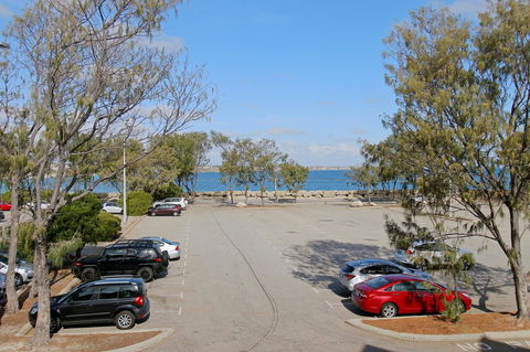 Hillarys Marina Apartment - Accommodation in Bendigo 0