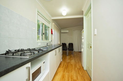 Discovery Parks - Woodman Point - Accommodation in Bendigo 22