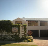Dunes Scarborough Beach - Accommodation in Bendigo