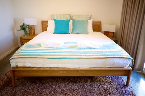 Cottesloe Artist's Beach Retreat - Accommodation in Bendigo 9