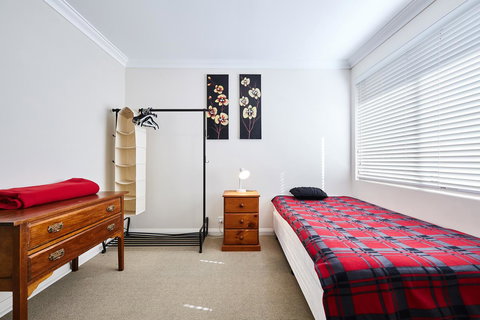 Fremantle Townhouse U/5 - Accommodation in Bendigo 9