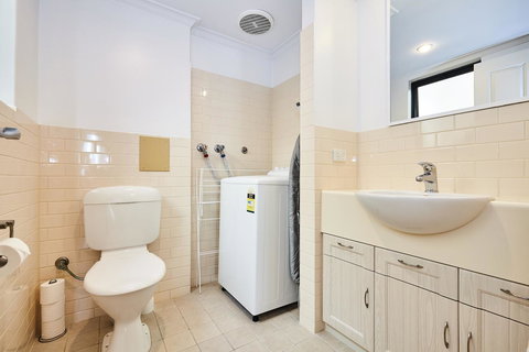 Fremantle Townhouse U/5 - Accommodation in Bendigo 7