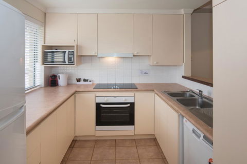 Bayshore Beachside Resort - Accommodation in Bendigo 24