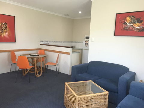 Bunbury Motel And Apartments - Accommodation in Bendigo 3