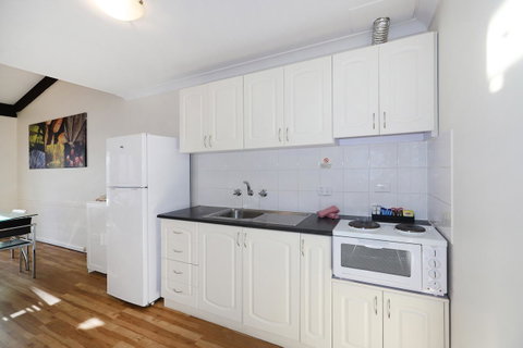 Seashore Memories - Sleeps 3 - Accommodation in Bendigo 8